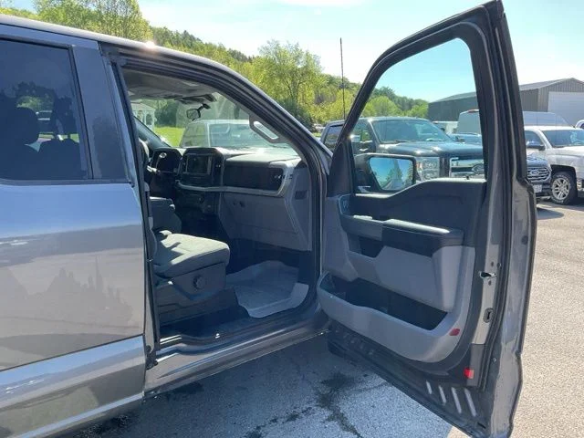 Used 2022 Gray Ford XLT image 43