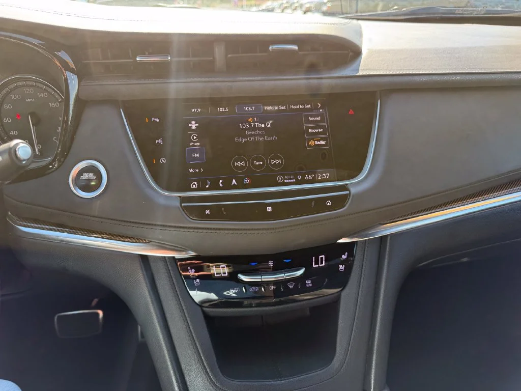 Used 2021 Black Cadillac Sport image 11
