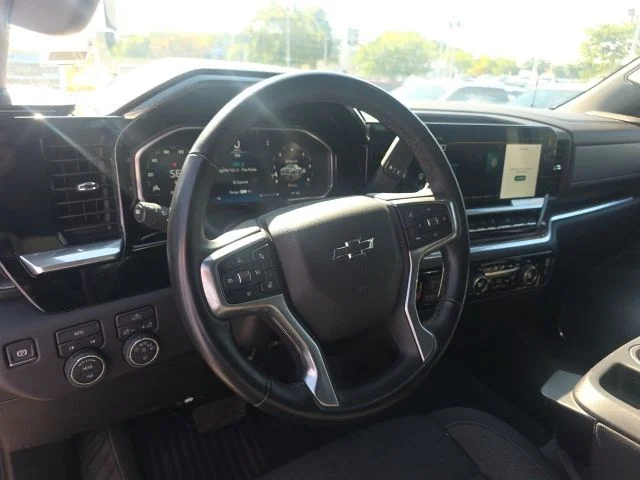 Used 2026 White Chevrolet RST image 8