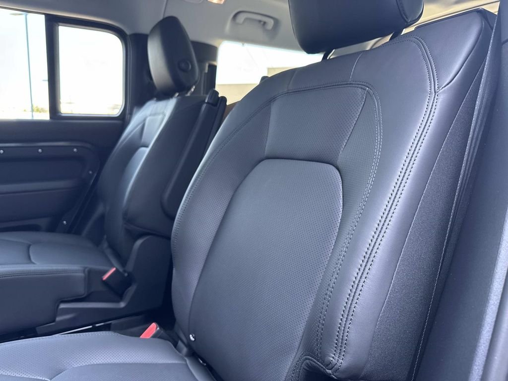New 2026 Carpathian Grey Land Rover S image 13