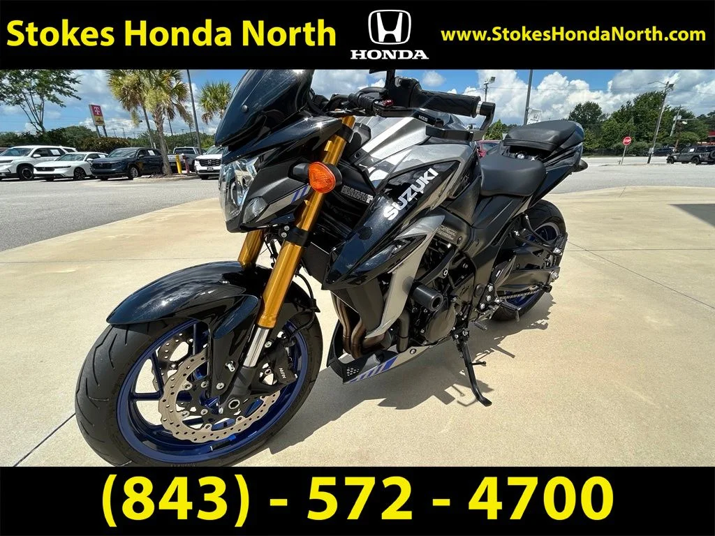 Used 2023  Suzuki ABS image 5