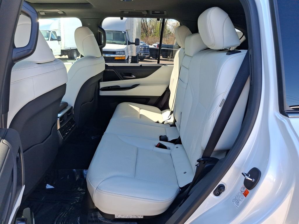 Certified Used 2024 White Lexus 600 Luxury image 25