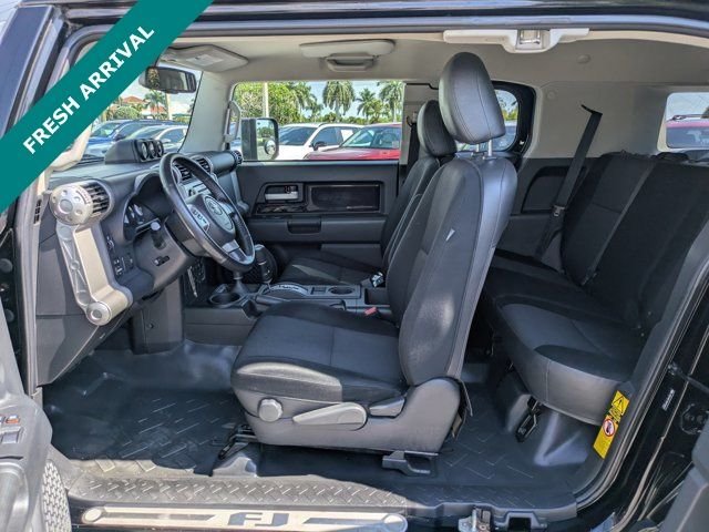 2010 Toyota FJ Cruiser Base - Photo 14