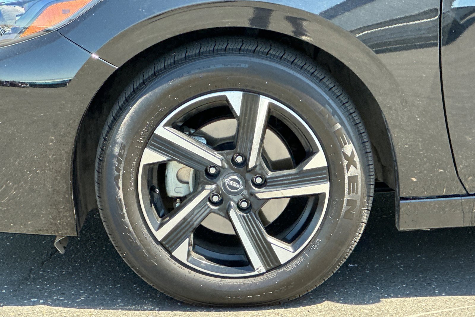 Used 2024 Super Black Nissan SV image 25