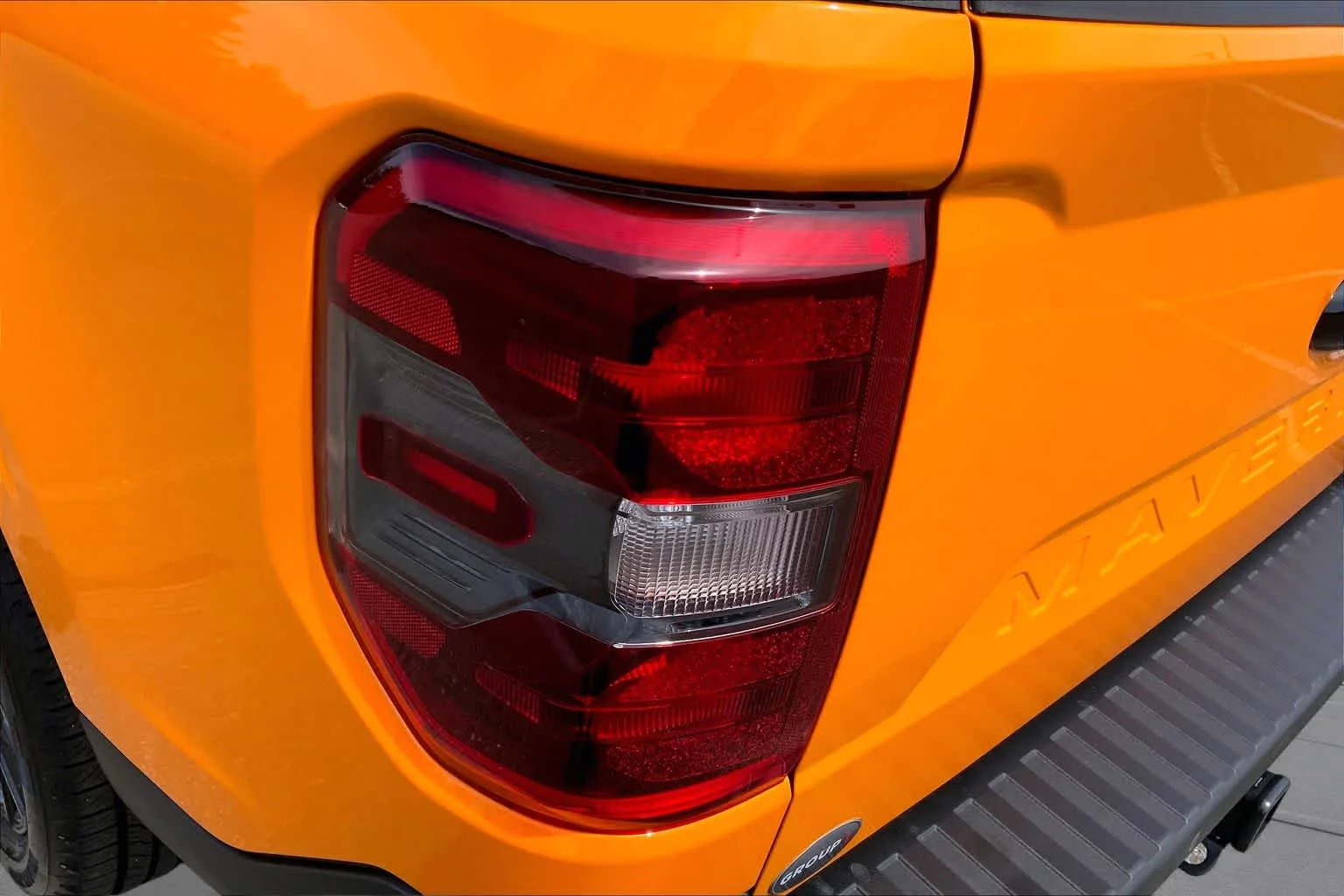 New 2026 Orange Fury Metallic Tri-Coat Ford XLT image 5