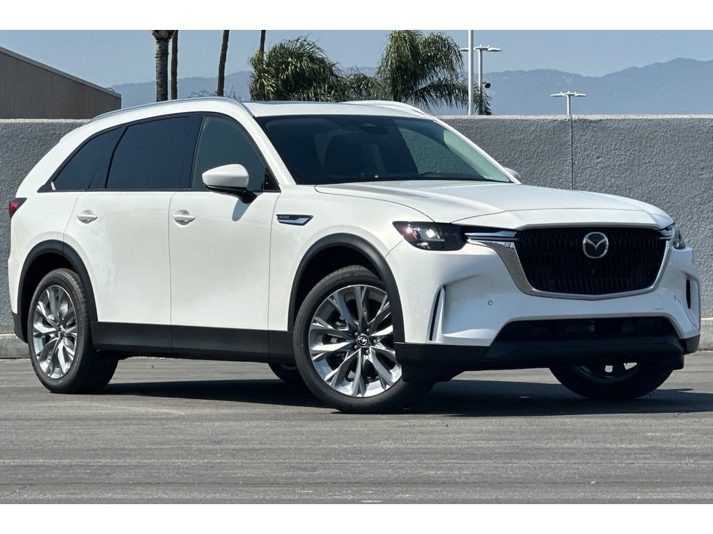 New 2026 Rhodium White Premium Mazda 3.3 Turbo Preferred AWD image 2