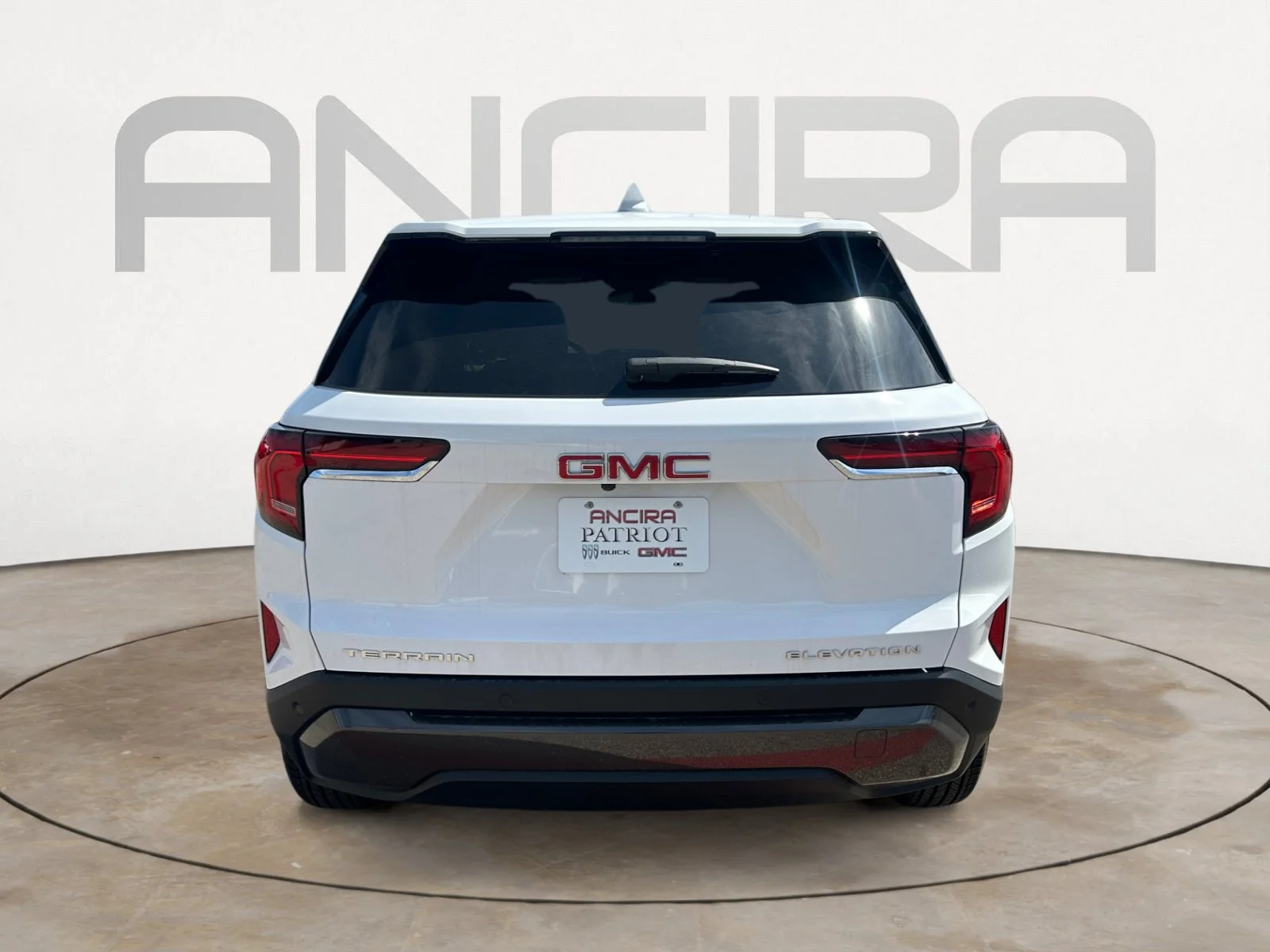 New 2026 Summit White GMC FWD Elevation image 9