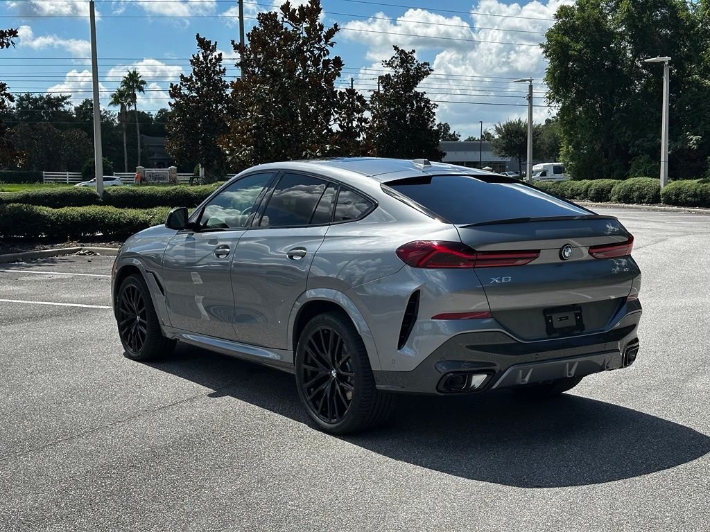 New 2027 Skyscraper Grey Metallic BMW xDrive40i image 3