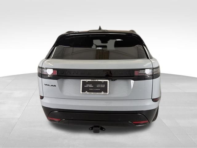 New 2026 Arroios Grey Land Rover Dynamic SE image 6