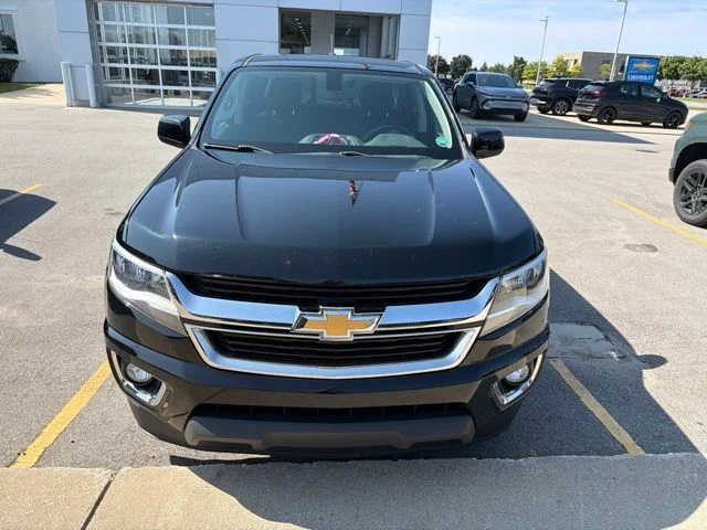 Used 2019 Black Chevrolet LT image 2