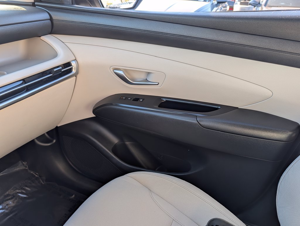 Certified Used 2025 Silver Hyundai SEL image 24