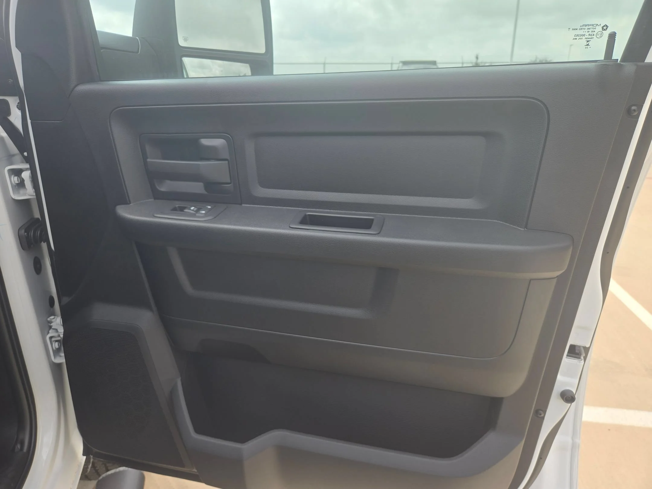 New 2026 Bright White Clearcoat RAM Tradesman image 22