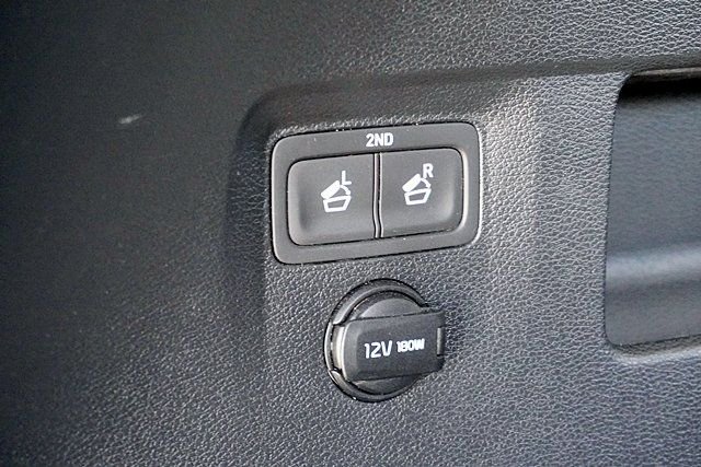 Used 2024 Silver Kia S image 19