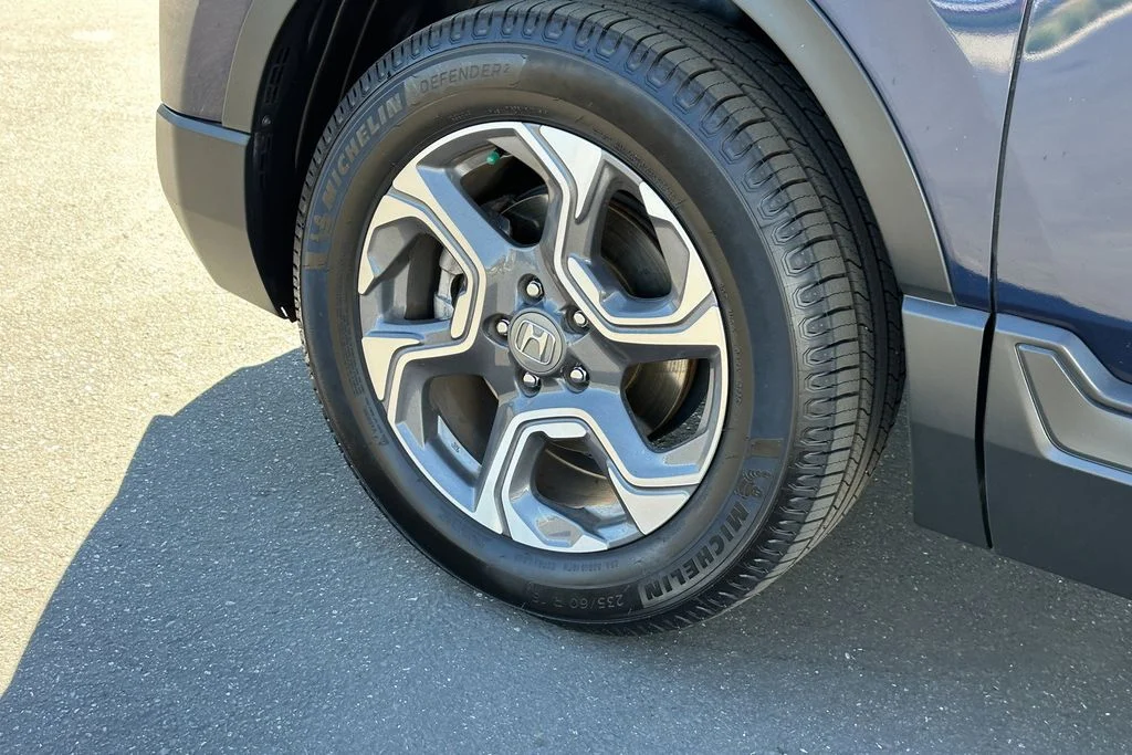 Used 2018 Blue Honda EX image 10