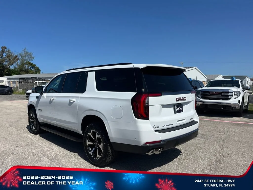 New 2026 Summit White GMC AT4 image 5