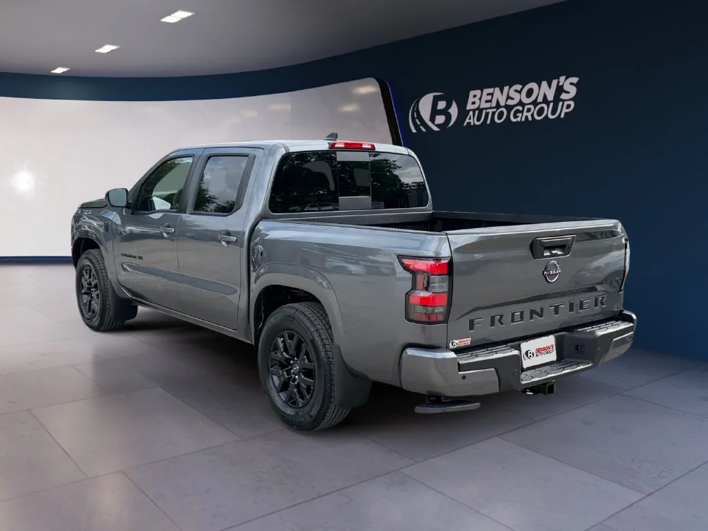 New 2027 Gray Nissan SV image 3