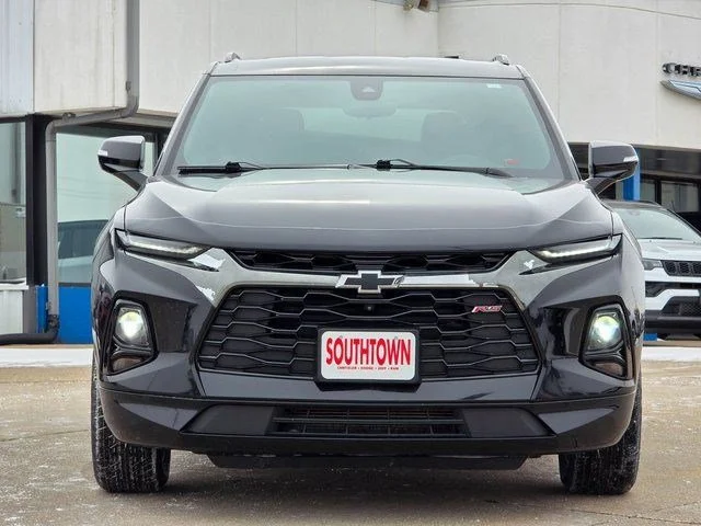 Used 2019 Chevrolet Blazer RS with VIN 3GNKBJRS8KS654261 for sale in Indianola, IA