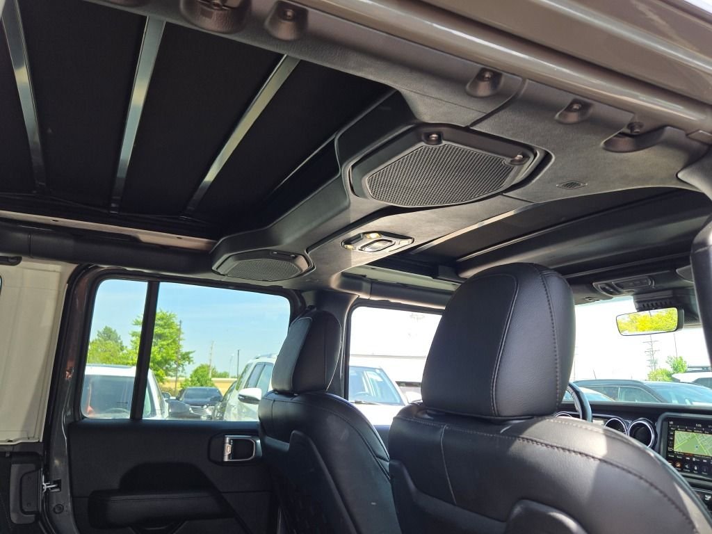 Used 2023 Gray Jeep Rubicon 392 image 11