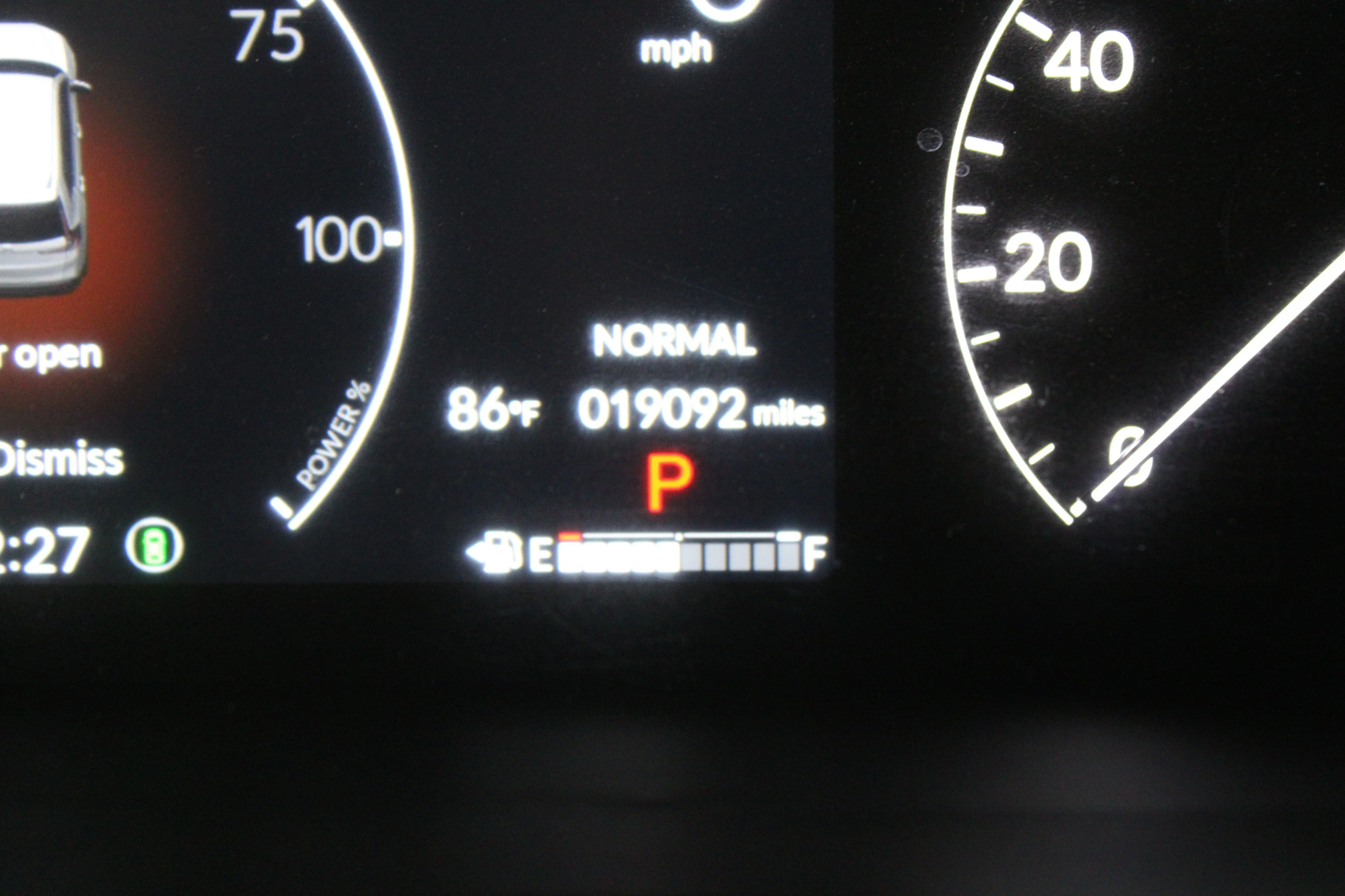 Photo 12