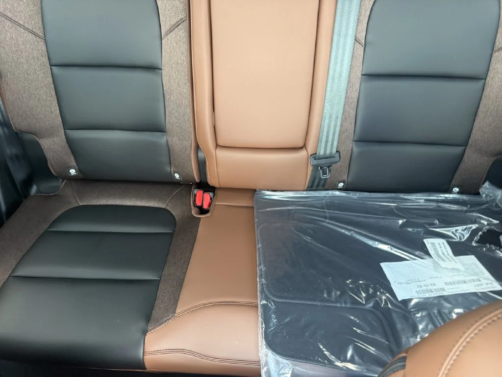 New 2026 Ruby Red Metallic Tinted Clearcoat Ford Outer Banks® image 31