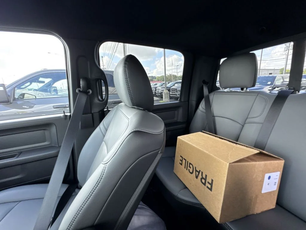 2026 RAM 3500 Chassis Tradesman - Photo 12
