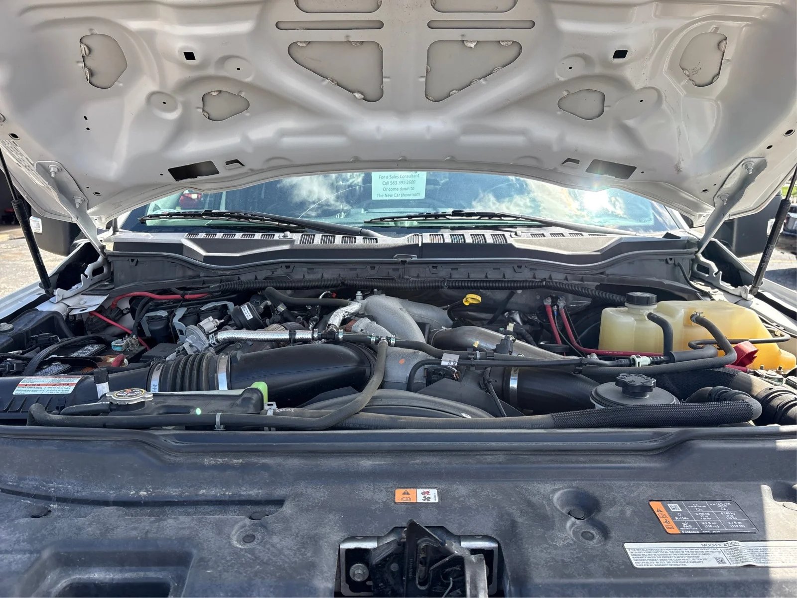 Used 2022 White Ford LARIAT image 16