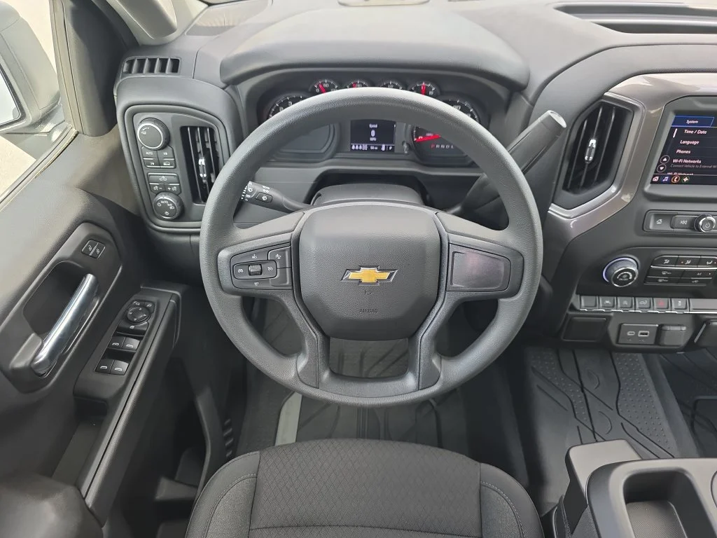 New 2026 Summit White Chevrolet Custom image 15