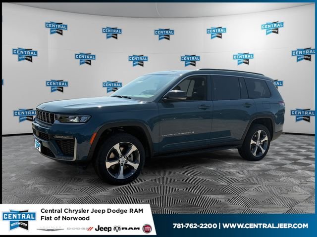 New 2026 Steel Blue Exterior Paint Jeep Limited image 1