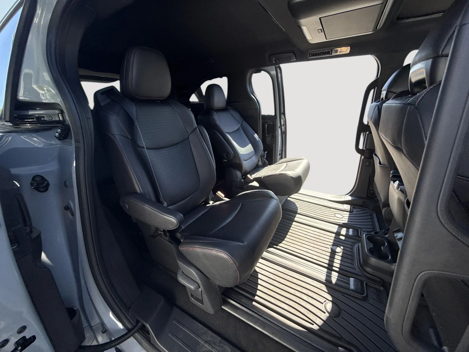 Certified Used 2026 Cement Toyota XSE 7-Passenger image 5