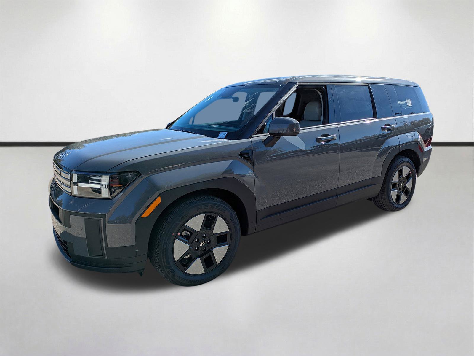 New 2026 Hampton Gray Hyundai SE image 45