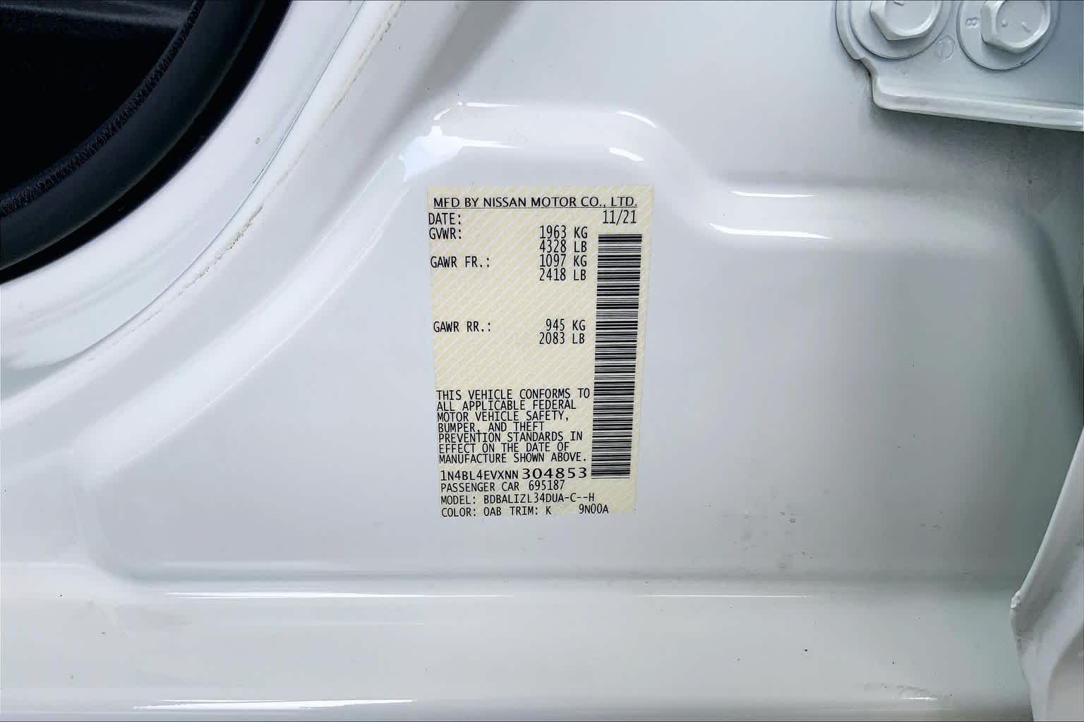 Used 2022 Pearl White Tricoat Nissan 2.5 SL image 34