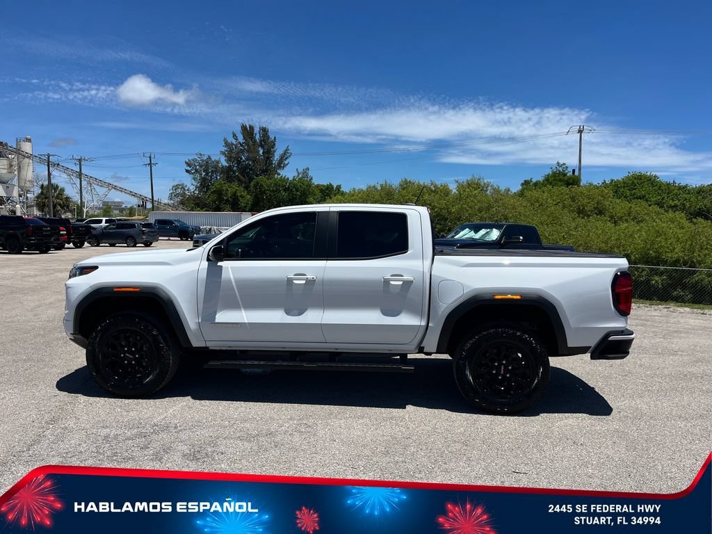 New 2026 Summit White GMC Elevation image 4