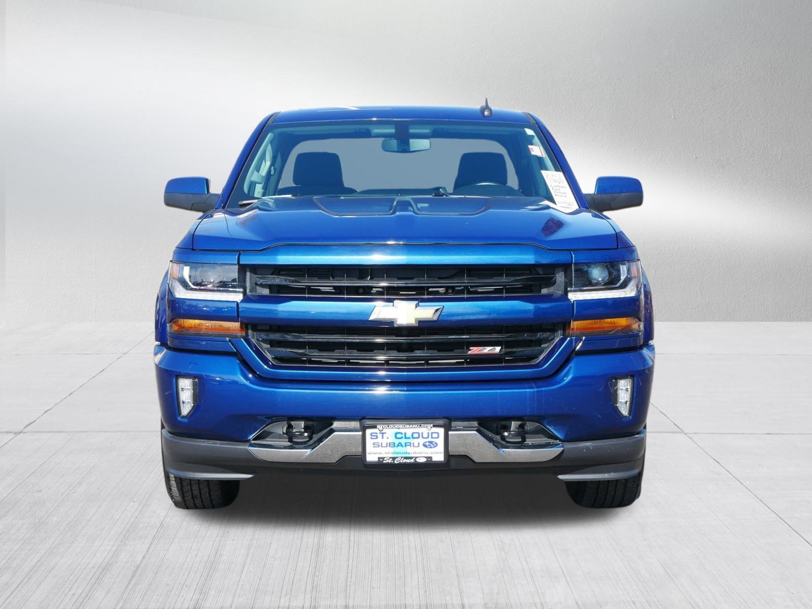Used 2017 Chevrolet Silverado 1500 LT Z71 with VIN 1GCVKREC8HZ305776 for sale in Saint Cloud, Minnesota