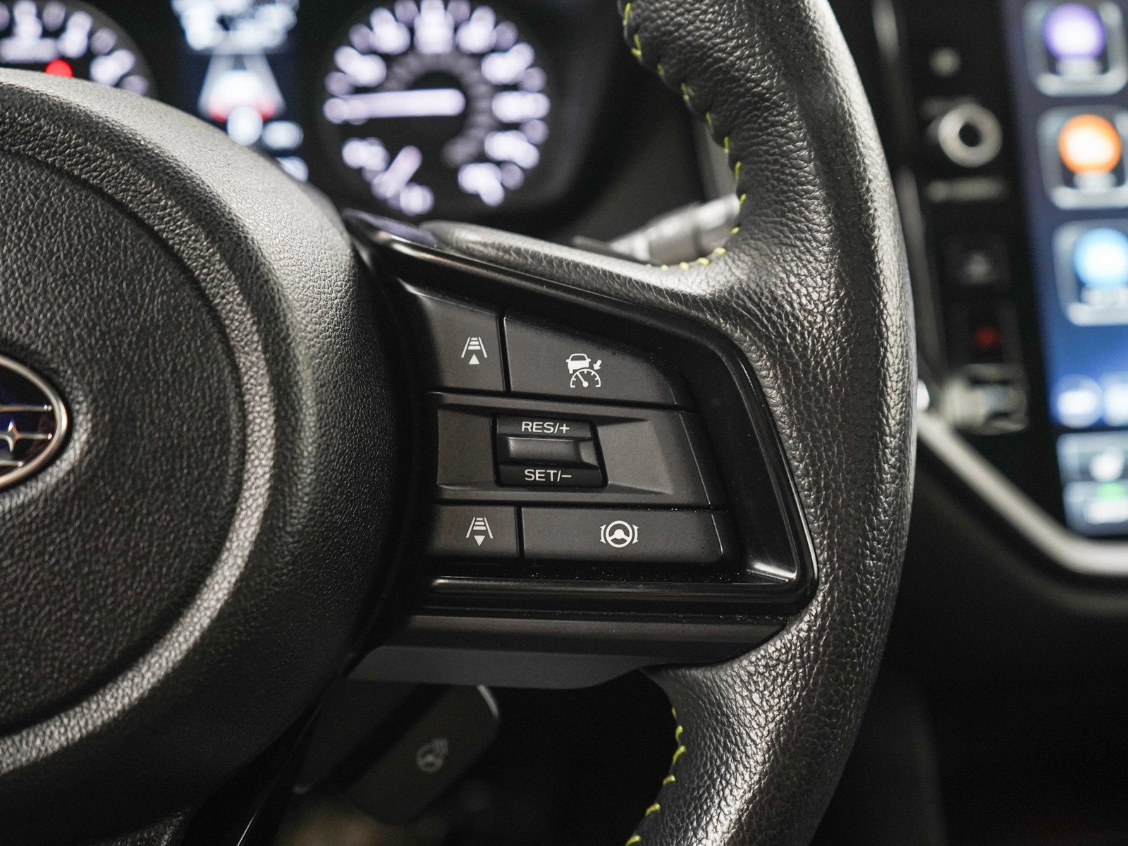 Used 2024 Crystal Black Pearl Subaru Onyx Edition image 27