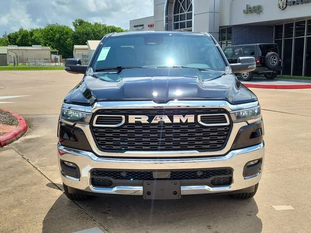 New 2026 Diamond Black Crystal Pearl-Coat Exterior Paint RAM Big Horn/Lone Star image 2