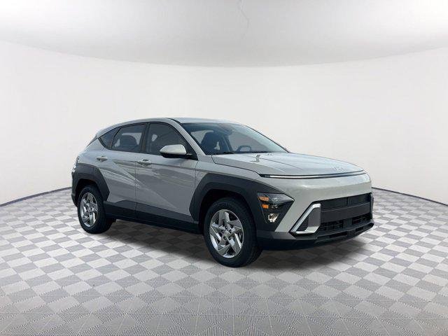 New 2026 Cyber Gray Metallic Hyundai SE image 3