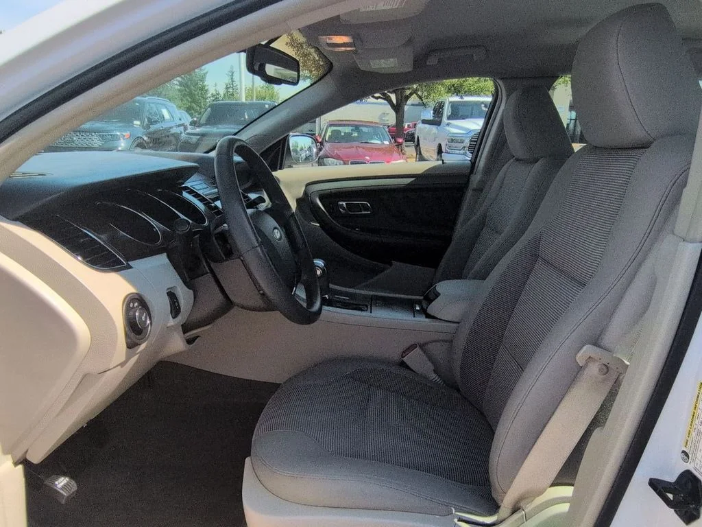 Used 2011 White Platinum Clearcoat Metallic Ford SEL image 12
