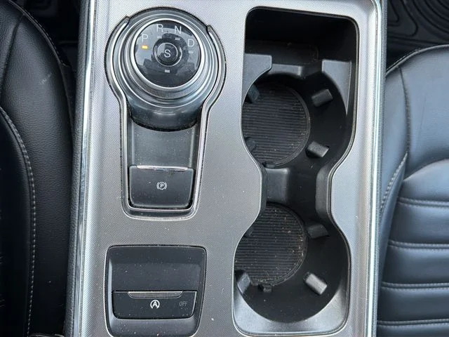 2022 Ford Edge SEL - Photo 26