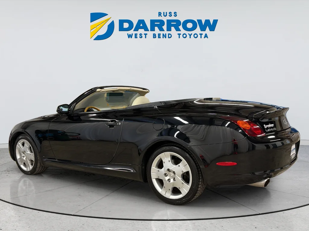Used 2004 Black Lexus 430 image 3