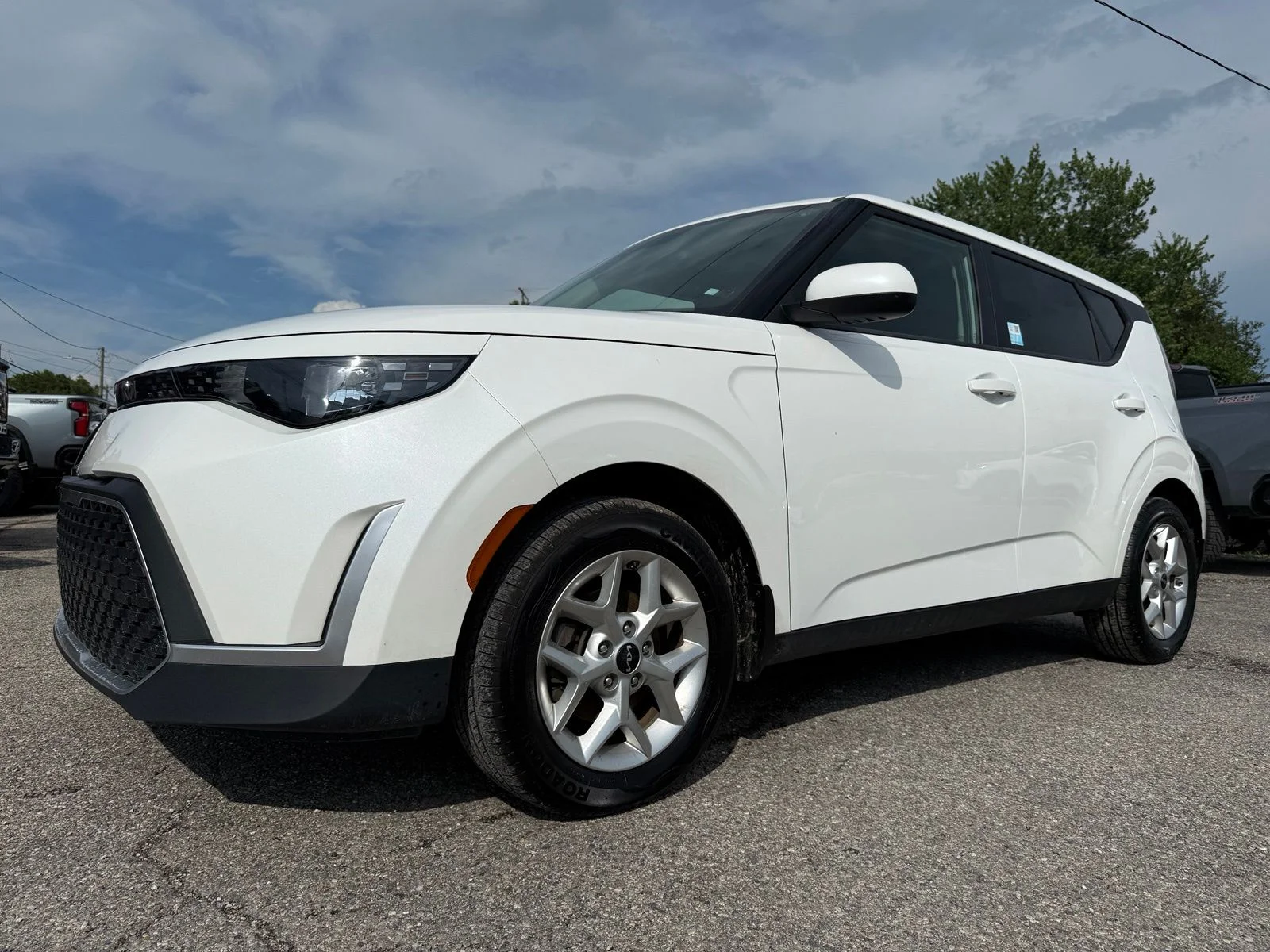 Used 2023 Kia Soul LX with VIN KNDJ23AU1P7870651 for sale in Eminence, KY
