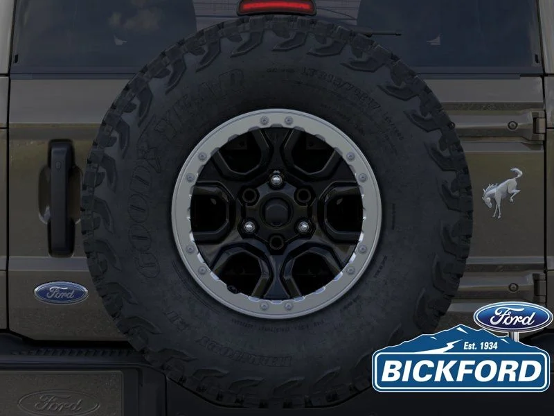 New 2026 Gray Ford Badlands image 24
