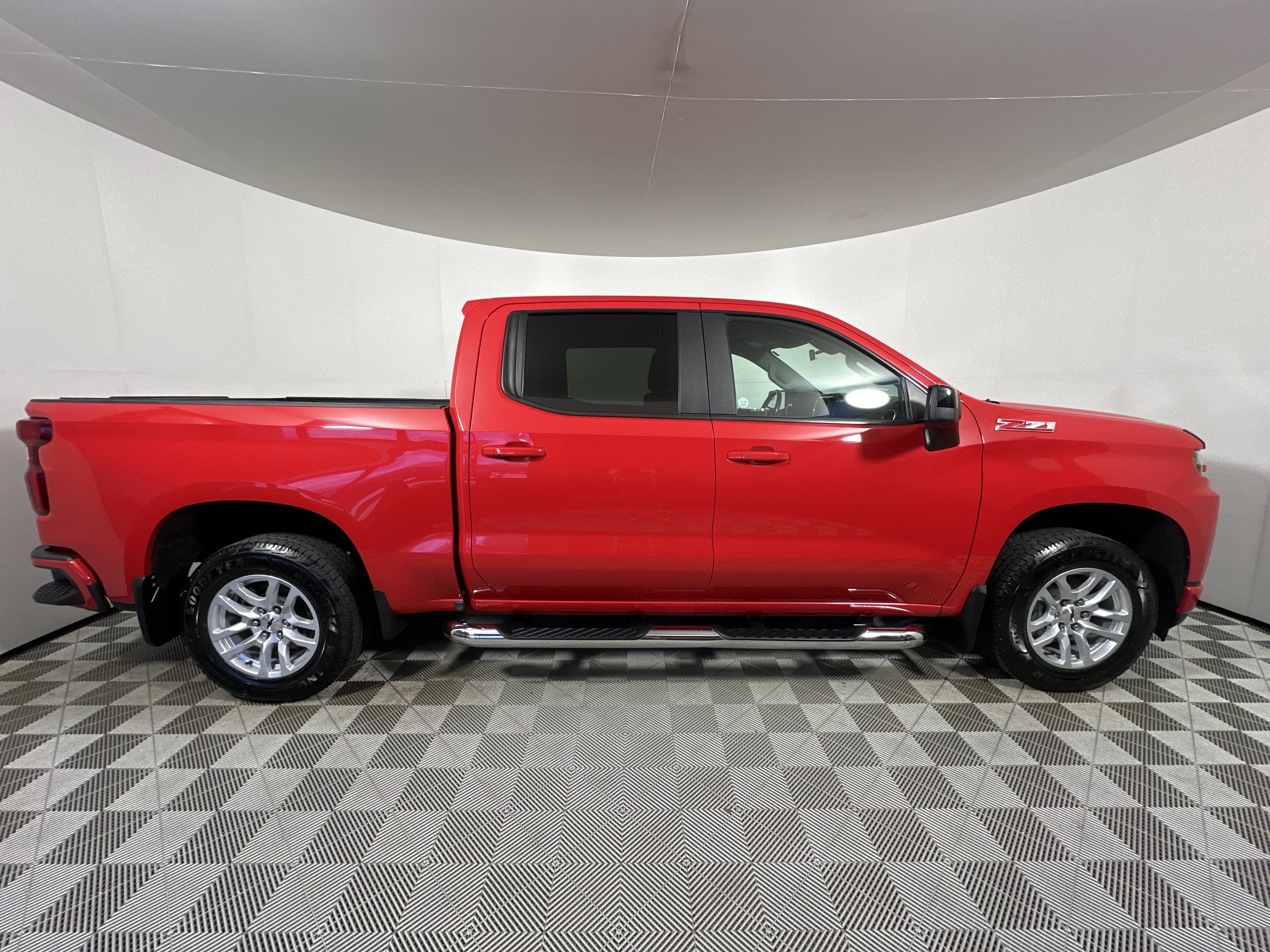 Used 2019 Red Hot Chevrolet RST image 8