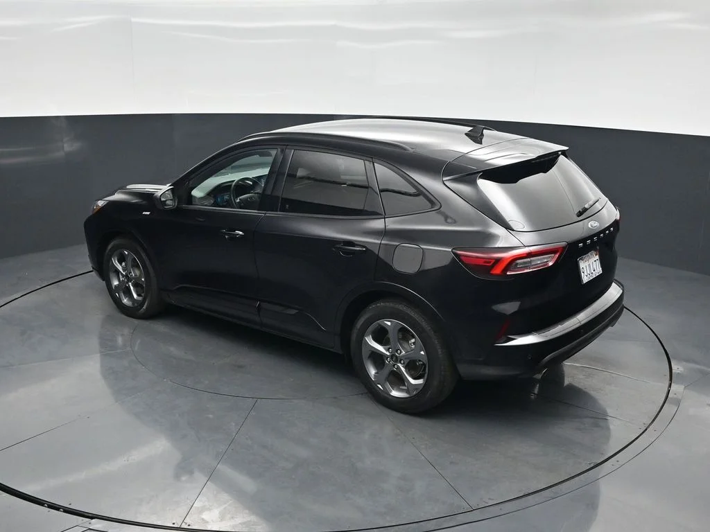 Used 2023 Black Ford ST-Line image 36