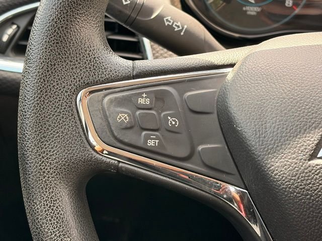 Used 2018 Silver Chevrolet LT image 11