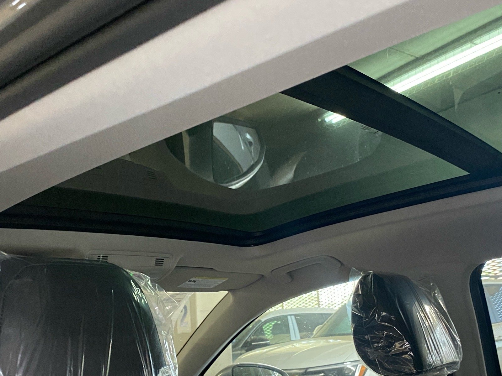 New 2026 Silver Volkswagen 1.5T SE image 12