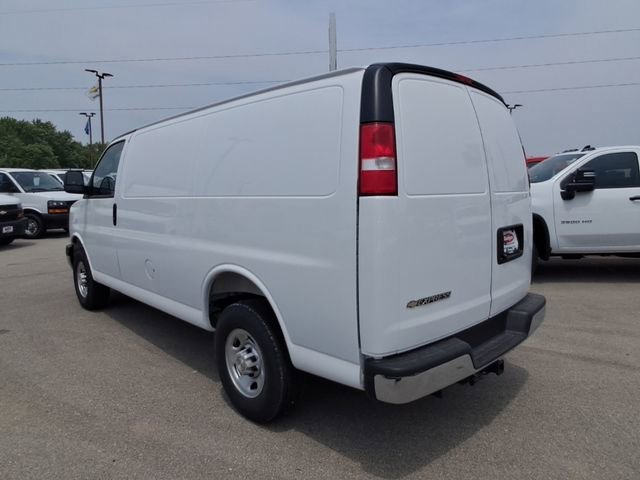 2025 Chevrolet Express Cargo Work Van - Photo 7