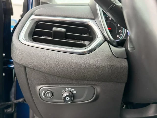 2022 Chevrolet Equinox LT - Photo 17