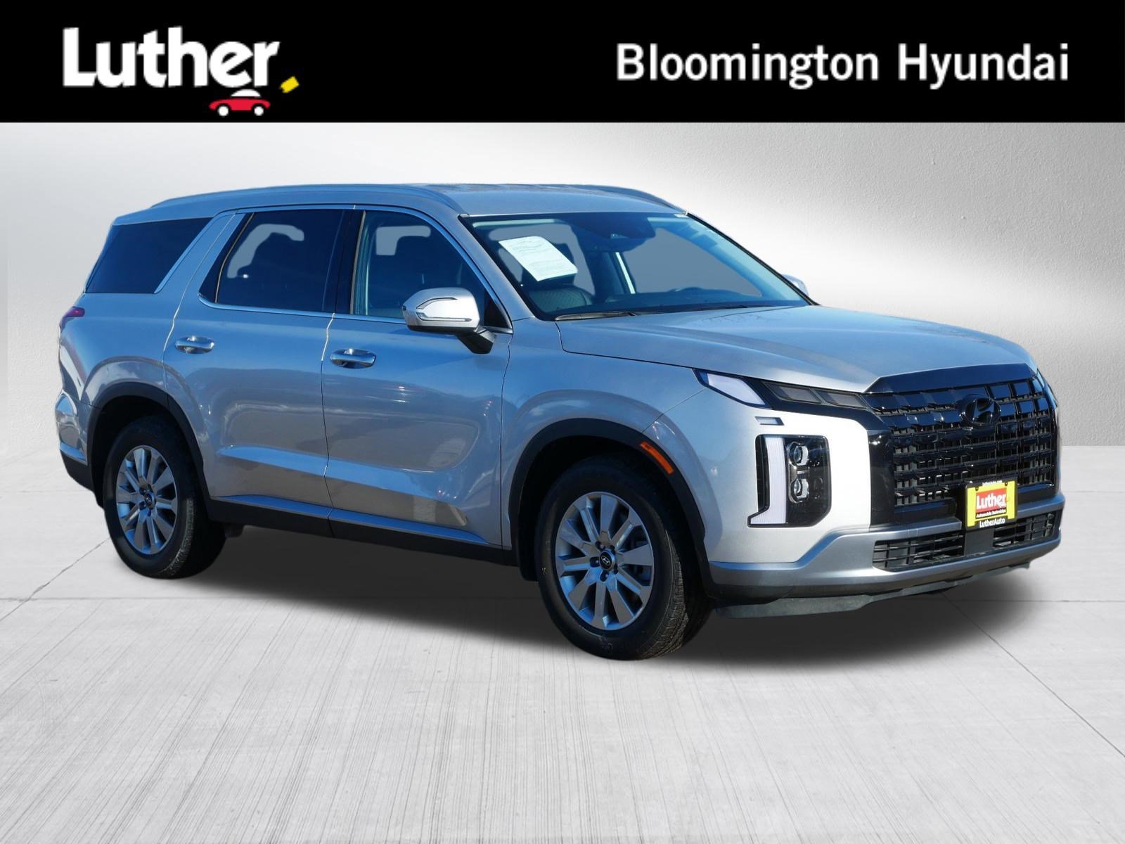 Certified Used 2025 Typhoon Silver Hyundai SEL image 1