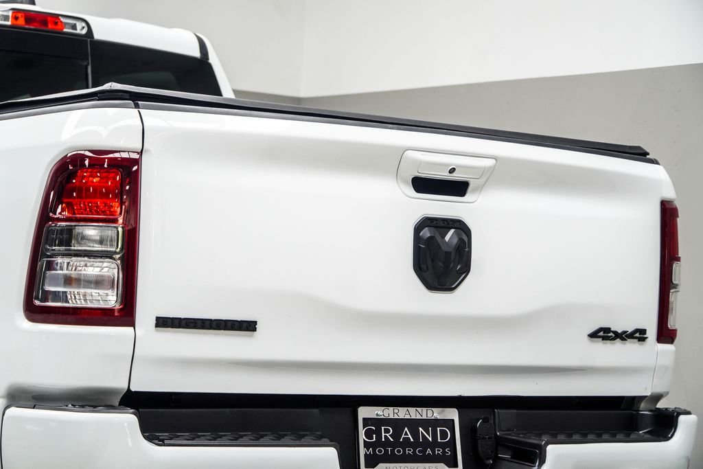 Used 2022 White Ram Big Horn/Lone Star image 13