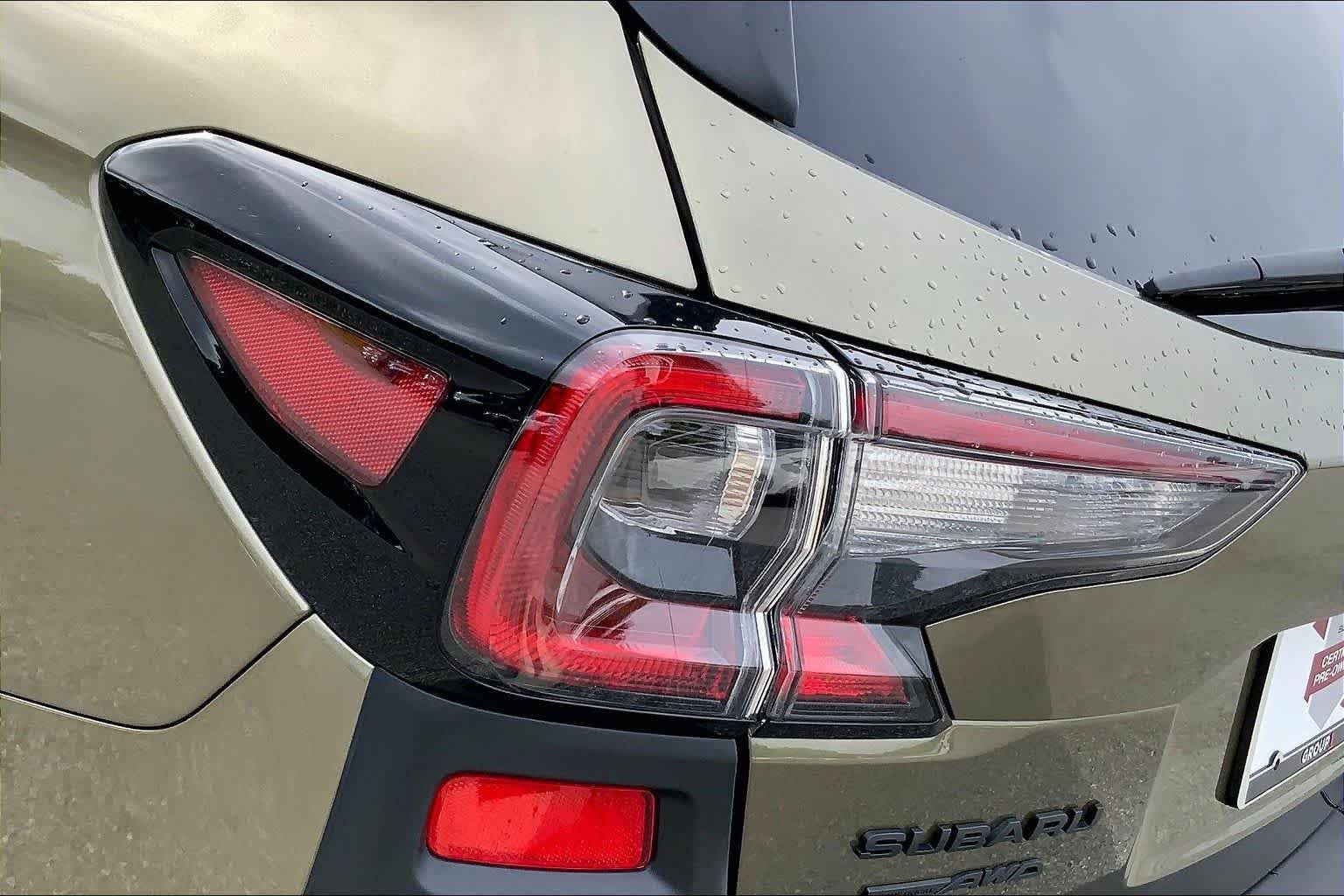 Used 2025 Autumn Green Metallic Subaru Wilderness image 27